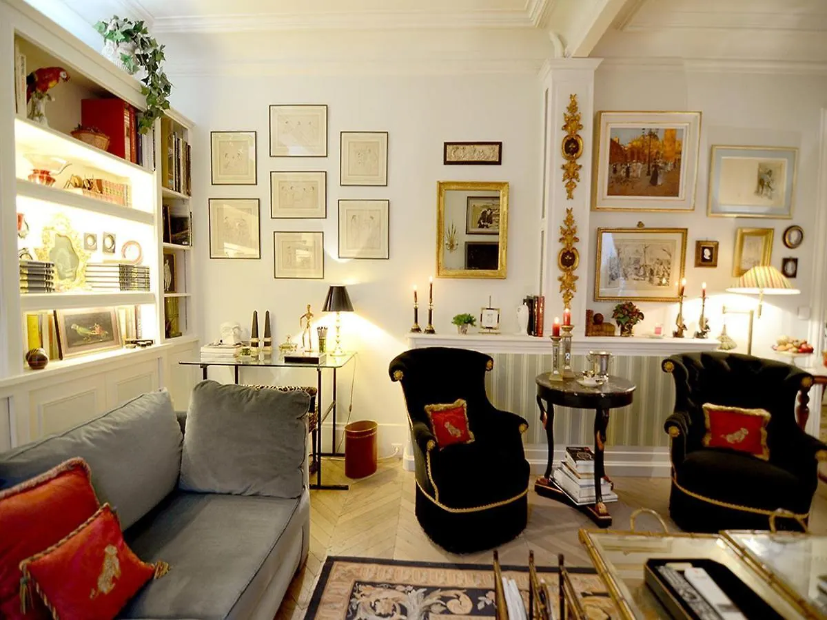 Alma-Eiffel Tower Apartment Paris