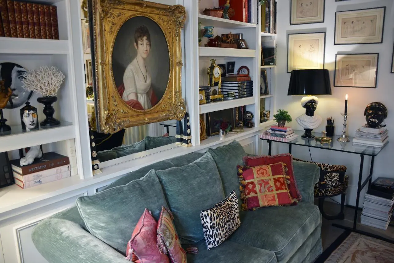 Alma-Eiffel Tower Apartment Paris